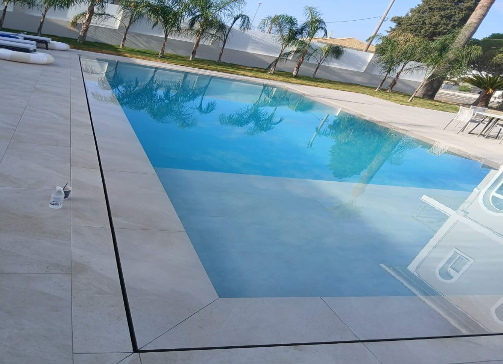 Δομικές κατασκευές – ολοκληρωμένη πισίνα με τελική επιφάνεια, Ζάκυνθος